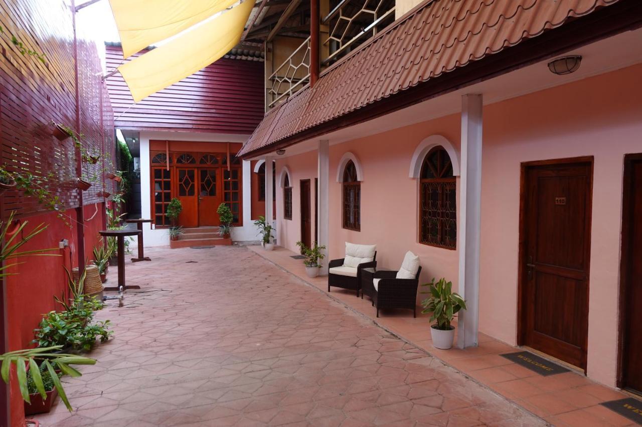 Sunset Inn By Pro-Ema Dili Exterior photo
